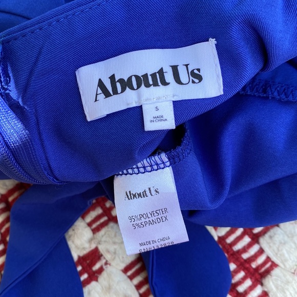 ABOUT US royal blue tie front Krystol wide leg jumpsuit S Revolve - Picture 12 of 13